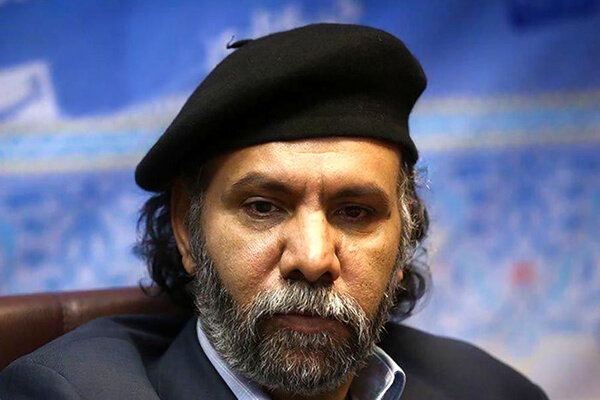 چگونه میتوانیم فکر کنیم کسی نام جعلی بر مادرمان بگذارد؟