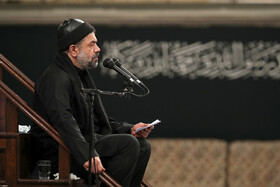مراسم عزاداری شب شهادت حضرت فاطمهزهرا(س) با حضور مقام معظم رهبری