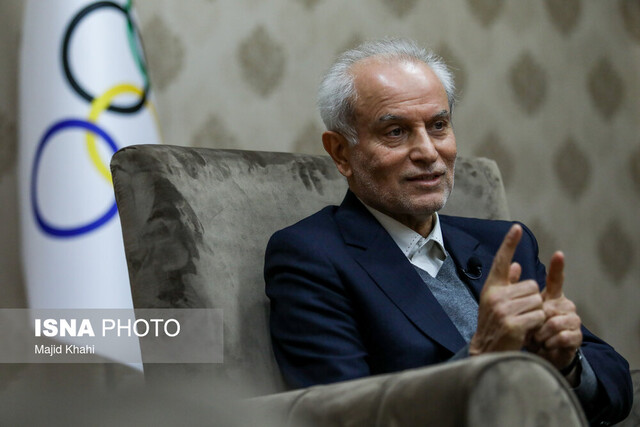 سجادی: همان بهتر که وزیر ورزش نشدم / دهداری وقتی استعفا داد که او را با گلوله برف زدند 2