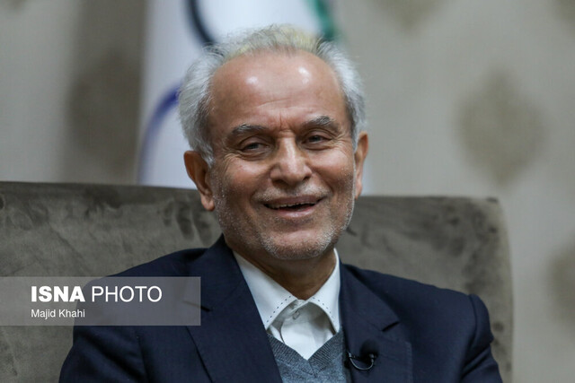 سجادی: همان بهتر که وزیر ورزش نشدم / دهداری وقتی استعفا داد که او را با گلوله برف زدند 7