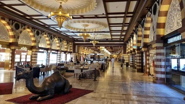 موزه دایناسورهای دبی مال