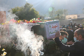 تشییع شهدای گمنام شهرستانهای دشتستان و عسلویه در استان بوشهر