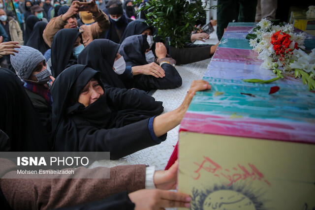 عکس تزئینی ست تشییع و خاکسپاری ۵ شهید گمنام در سمنان ،شاهرود و بیارجمند