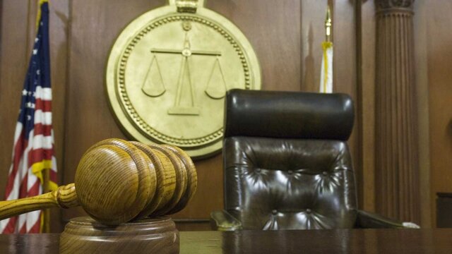 زن مسلمان آمریکایی در لیست نامزهای قضاوت دادگاه فدرال