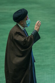 سید ابراهیم رئیسی، رئیس جمهور در جلسه دفاع از کلیات بودجه ۱۴۰۱