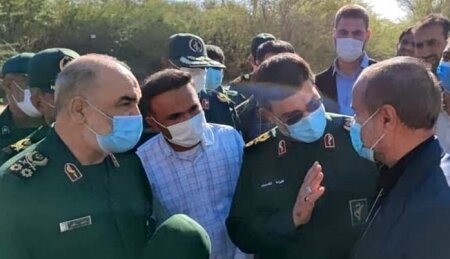 بازدید فرمانده کل سپاه از مناطق سیل زده میناب، کنارک و چابهار