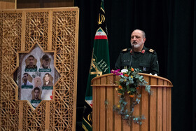 سخنرانی سردار حق طلب، رئیس بنیاد حفظ آثار و نشر ارزشهای دفاع مقدس در همایش روایت مقاومت و مکتب سلیمانی