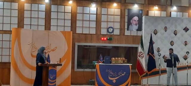 در جشن تولد دهسالگی رادیو صبا چه گذشت؟ در جشن تولد دهسالگی رادیو صبا چه گذشت؟