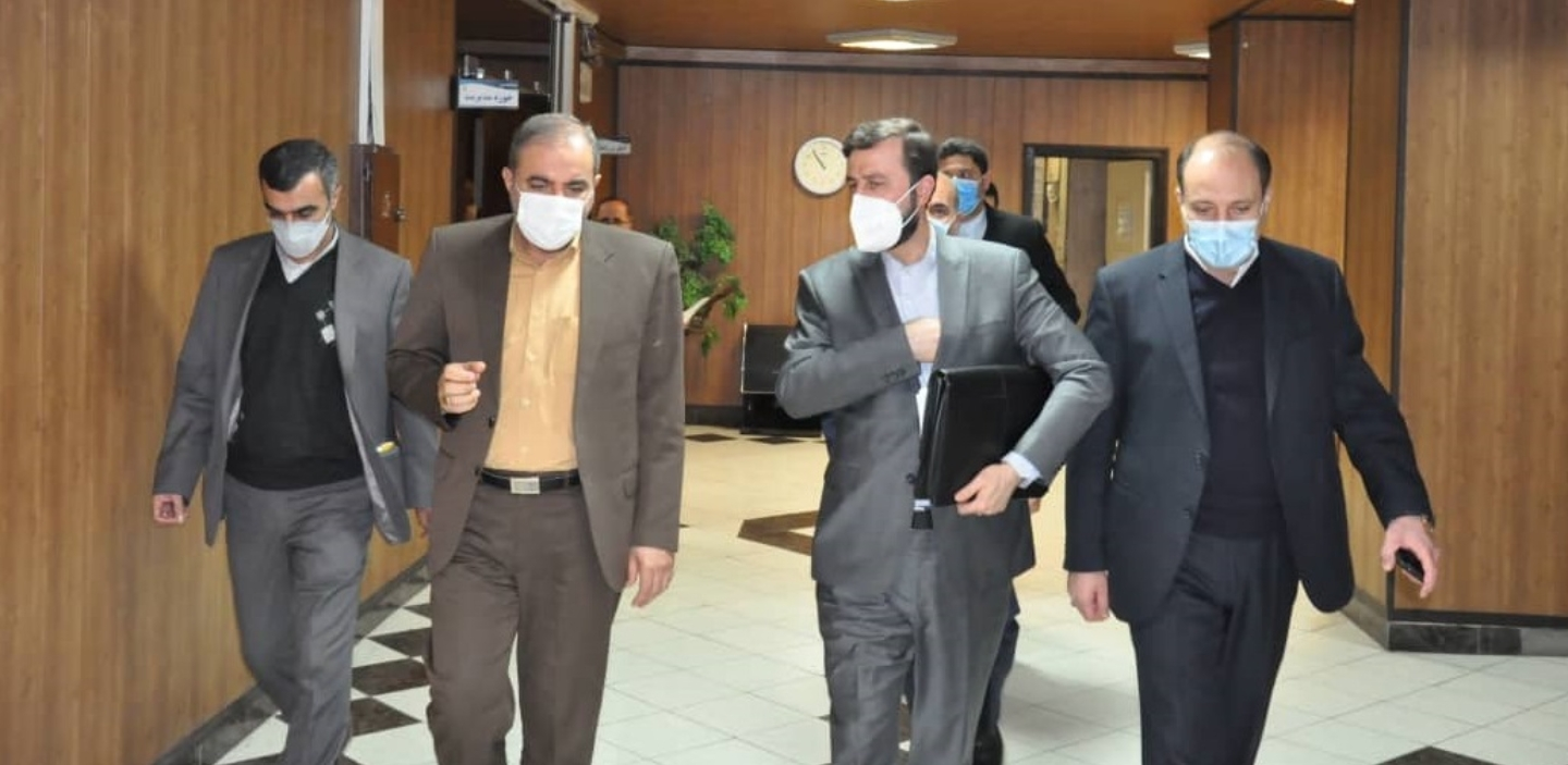 بازدید دبیر ستاد حقوق بشر از اوین/ غریبآبادی: امکانات زندانهای ما فراتر از دیگر کشورهاست