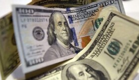 ماجرای سودجویی دلالان از دلار آبی و سفید