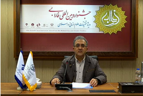 جایزه جشنواره فارابی به ایرانشناس ایتالیایی اهدا شد