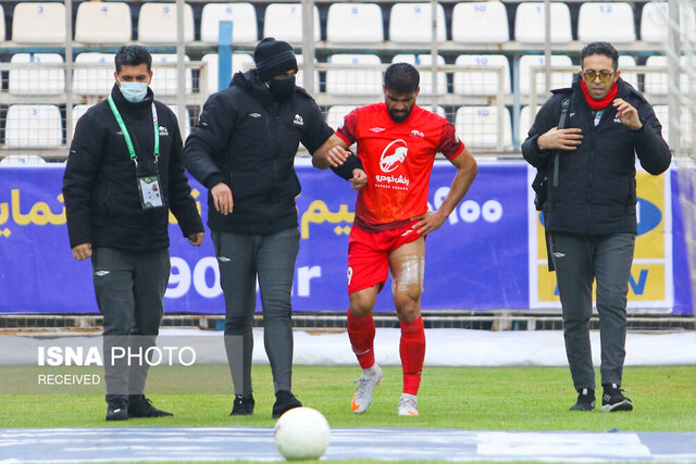 وضعیت تراکتور با جادو هم درست نمیشود! وضعیت تراکتور با جادو هم درست نمیشود!