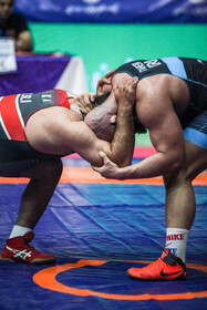 رقابتهای کشتی آزاد قهرمانی کشور