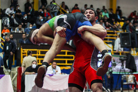 رقابتهای کشتی آزاد قهرمانی کشور