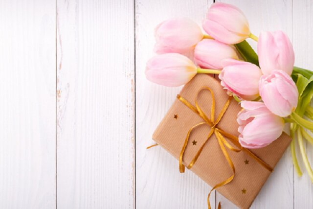 بهترین هدیه روز مادر را از چه وبسایتهایی خریداری کنیم؟ بهترین هدیه روز مادر را از چه وبسایتهایی خریداری کنیم؟