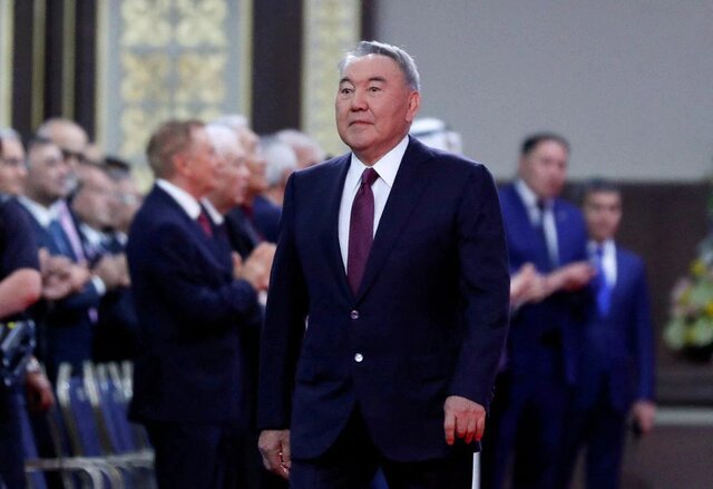 پارلمان قزاقستان ریاست مادام‌العمر نظربایف بر شورای امنیت را ملغی کرد