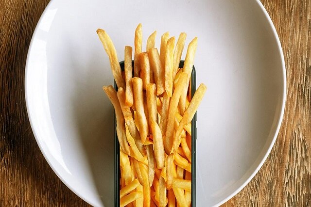 سفارش غذای اینترنتی با تنوع زیاد در غذاهای ایرانی و فرنگی سفارش غذای اینترنتی با تنوع زیاد در غذاهای ایرانی و فرنگی