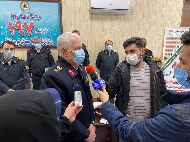 انتقاد دوباره پلیس از خودروسازان؛ با قیمت خودروی خارجی، خودروی غیراستاندارد به مردم میدهند