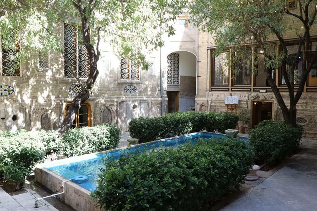 پاسخی به انکار تاسیس دیزیسرا در خانه وقفی ملک