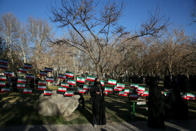 تشییع و خاکسپاری پیکر دو شهید گمنام در پارک ملت مشهد