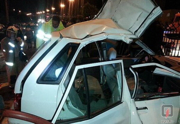 تصویر آرشیوی است جان باختن دو نفر در پی تصادف در جاده خاوران