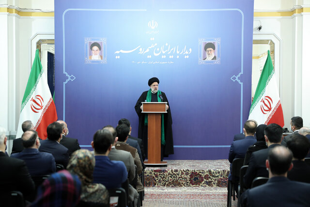 رئیسی: ایرانیان خارج از کشور، سفرای ما هستند/سهم ایران در بازار روسیه میتواند ارتقاء یابد رئیسی: ایرانیان خارج از کشور، سفرای ما هستند/سهم ایران در بازار روسیه میتواند ارتقاء یابد