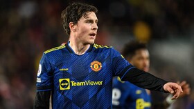 سرقت از منزل، دلیل غیبت لیندلوف برابر وستهام 