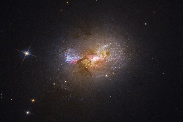 شواهدی جدید از نقش سیاهچاله در تولد ستارگان