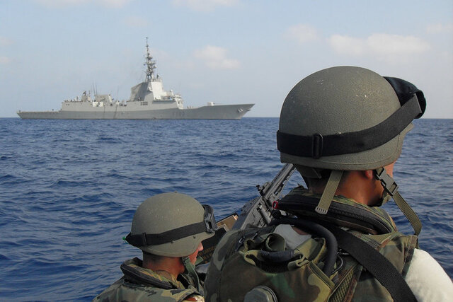 کشتی جنگی اسپانیایی در راه دریای سیاه کشتی جنگی اسپانیایی در راه دریای سیاه