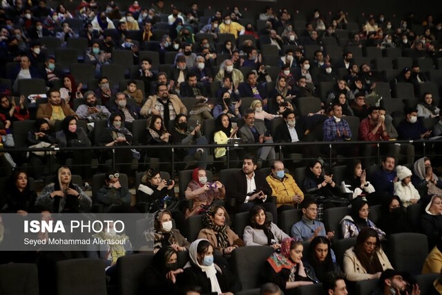 کارگردان: پینگ‌پنگ روایتگر تغییر سبک زندگی مردم دهه ۷۰/ این فیلم کاملا مشهدی است