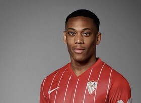 مارسیال قرضی به سویا پیوست