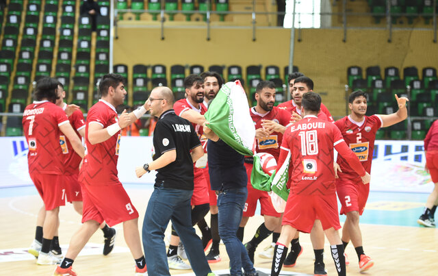 پاداش فدراسیون هندبال به اعضای تیم ملی پاداش فدراسیون هندبال به اعضای تیم ملی