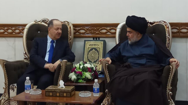گفتوگوی تلفنی مقتدی صدر و مسعود بارزانی درباره آخرین تحولات سیاسی عراق گفتوگوی تلفنی مقتدی صدر و مسعود بارزانی درباره آخرین تحولات سیاسی عراق