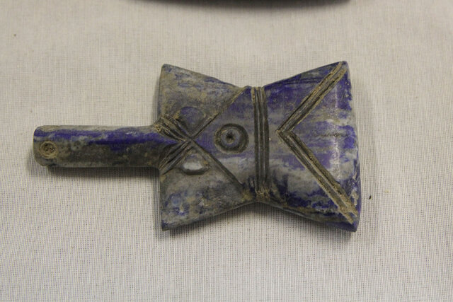 تصاویر آثار تاریخی کشفشده از قاچاقچیان