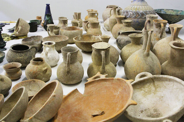 تصاویر آثار تاریخی کشفشده از قاچاقچیان