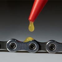 معرفی پرفروشترین روغن زنجیر خارجی