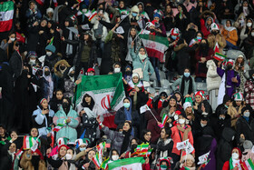 استادیوم آزادی پیش از آغاز دیدار تیم‌های ملی فوتبال ایران و عراق