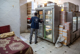 بازرسی هر روزه و در دو شیفت صبح و عصر مامورین بهداشت استان قم در وضعیت قرمز کرونایی تشدید شده است.