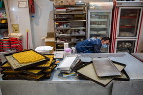 بازرسی هر روزه و در دو شیفت صبح و عصر مامورین بهداشت استان قم در وضعیت قرمز کرونایی تشدید شده است.