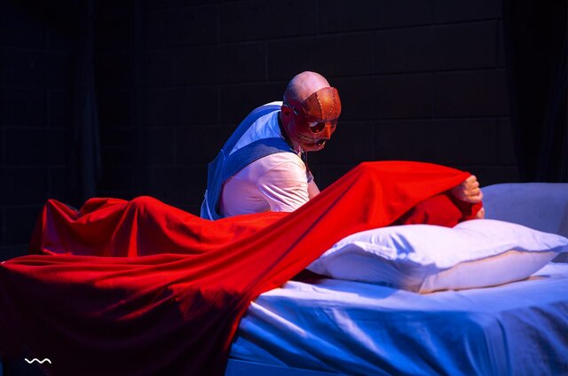 عکس تزئینی است. «آپاندیس» روی صحنه تئاتر مشهد میرود