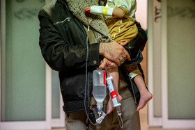 عدم توجه والدین به اصول بهداشتی در هنگام ورود به خانه موجب سرایت ویروس های احتمالی به کودکان می شود