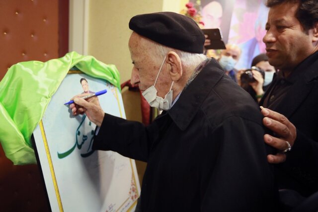 جشن تولد ۹۳ سالگی مهدی محقق در رادیو