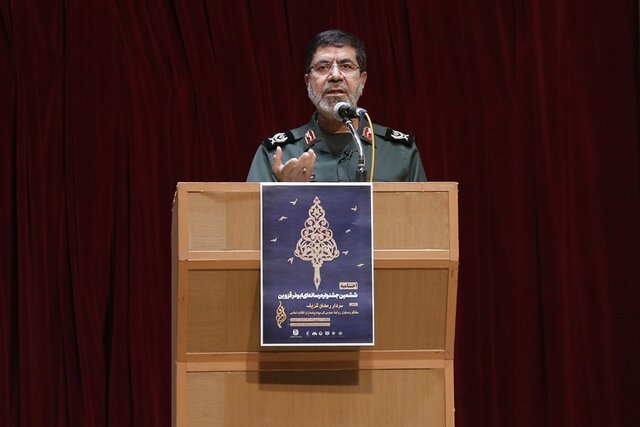 سطح سواد رسانه‌ای در کشور در تراز رهنمودهای رهبری نیست