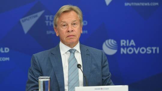 متحد پوتین: صلح با آمریکا تنها بعد از نظم جهانی نوین ممکن است متحد پوتین: صلح با آمریکا تنها بعد از نظم جهانی نوین ممکن است