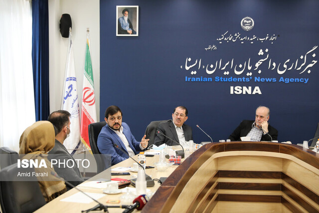 صدر بدنبال زعامت سیاسی شیعیان است/ یک پروژه خارجی درحال اجراست/ آمریکا حساب شده از عراق میرود