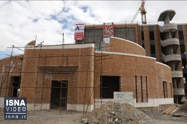 ویدئو / بزرگترین کتابخانه مرکزی عمومی کشور، در دست احداث ویدئو / بزرگترین کتابخانه مرکزی عمومی کشور، در دست احداث