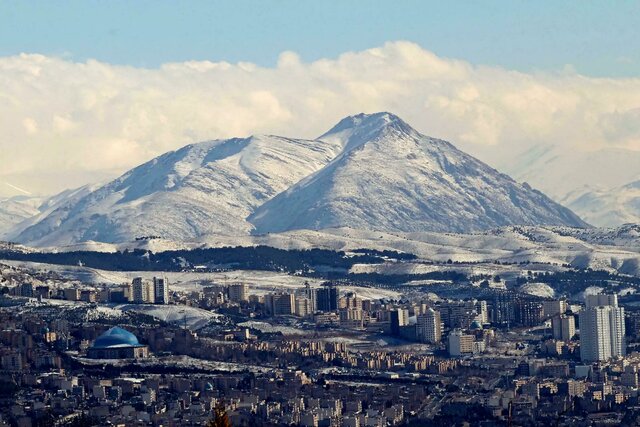 رقیبانم از این که میشنوند زنان در یک کشور اسلامی اسکی میکنند شگفتزده میشوند
