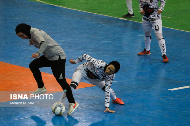 تداوم صدرنشینی دختران نفت آبادان در لیگ فوتسال تداوم صدرنشینی دختران نفت آبادان در لیگ فوتسال
