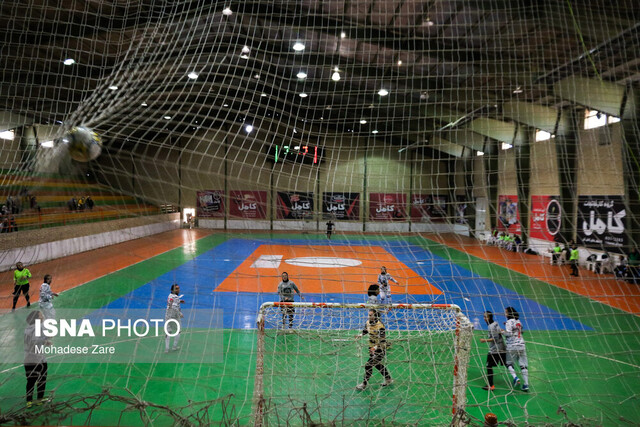 عکس آرشیوی است. میزبانی شیراز در مسابقات گروه چهار فوتسال بانوان کشور