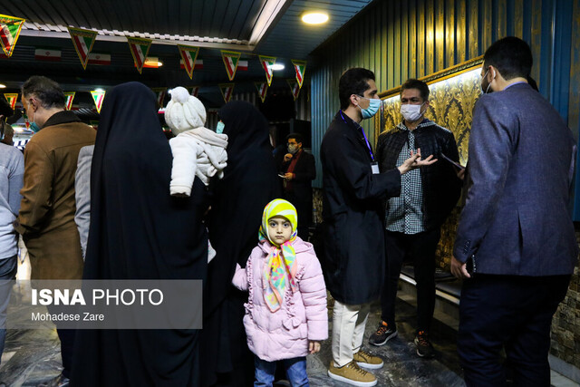 استقبال شهروندان قم از فیلم های جشنواره فجر